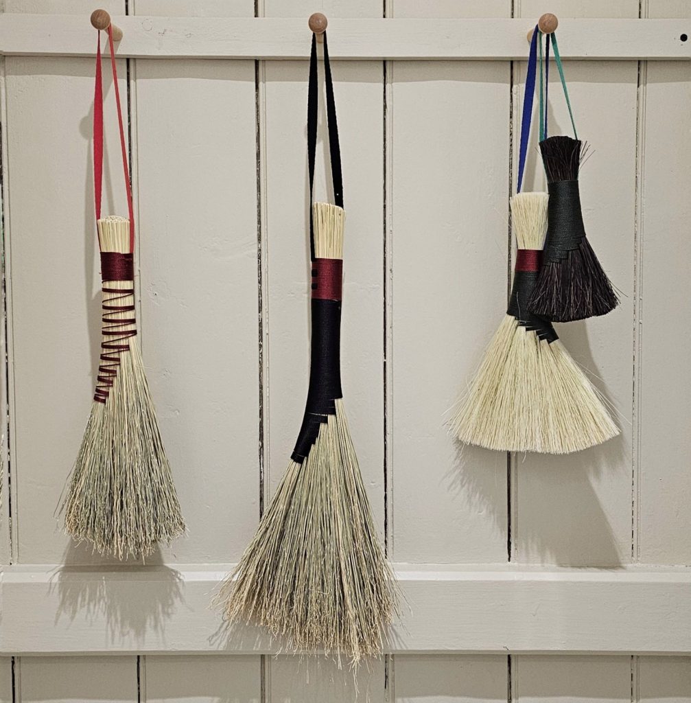 Brooms & Brushes