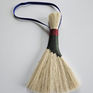 Broomcorn brush
